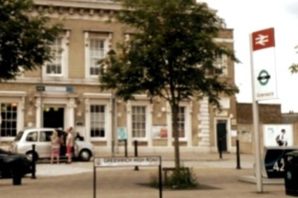 Elegant & Spacious Parkside 2-Bedroom 2-Bathroom Flat In Period Building On Blackheath Common - Private Entrance, Great Greenwich Location, Easy For O2 Arena And City! London Exterior foto
